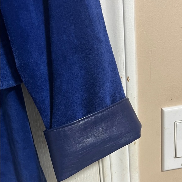 Beautiful Vintage Royal Blue Suede and Leather Suit - Picture 5 of 12